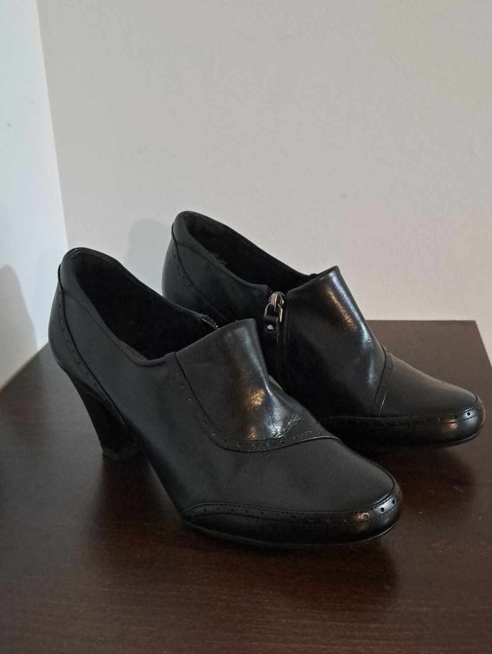 Clarks Black Leather Heeled Slip-On Booties